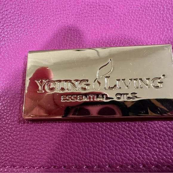 YOUNG LIVING Essential Oils Pink Aroma Carry Storage Tote Bag Purse Handbag - Picture 4 of 6